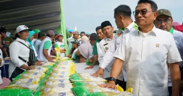 Pak Moeldoko Hadiri Panen Raya di Jember